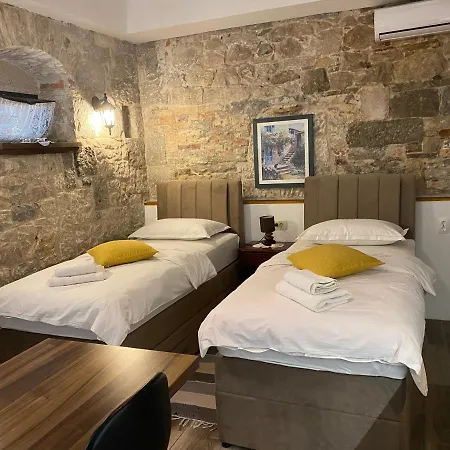 Guest house Elena