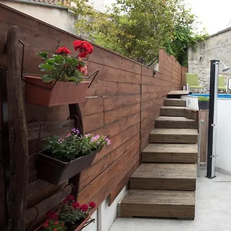 Elena Vendégház Split